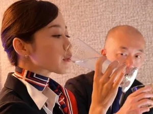 Nô lệ thịt Akasaka Rei chơi trực tuyến